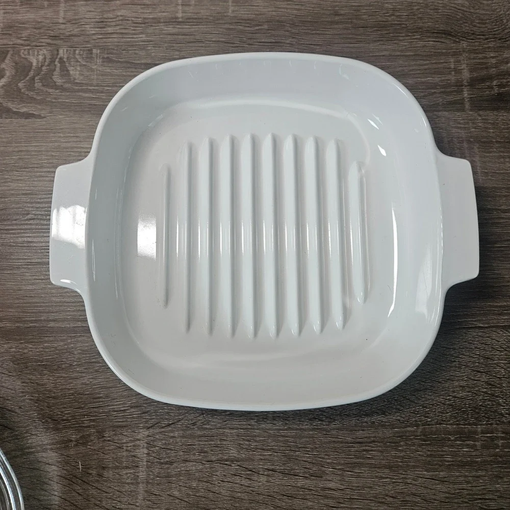 Corning Ware M-10-GR-B 10 Inch Square Browning Skillet with Pyrex Lid A-12-C